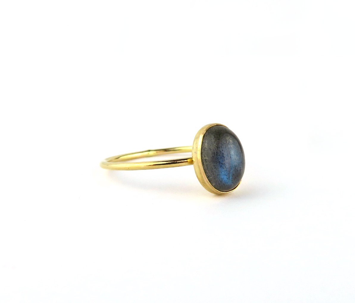 14k Gold Filled 6x8mm Oval Rainbow Labradorite Ring