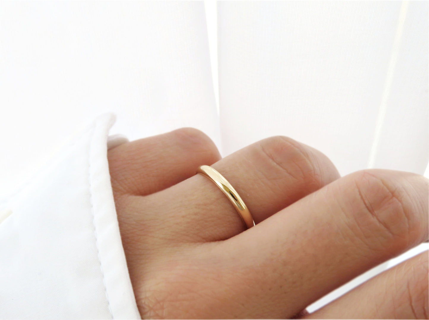 14k Gold 2.5mm Half Round Band