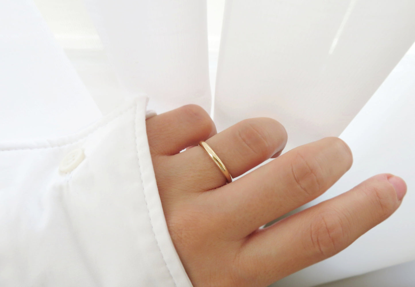 14k Gold 2.5mm Half Round Band