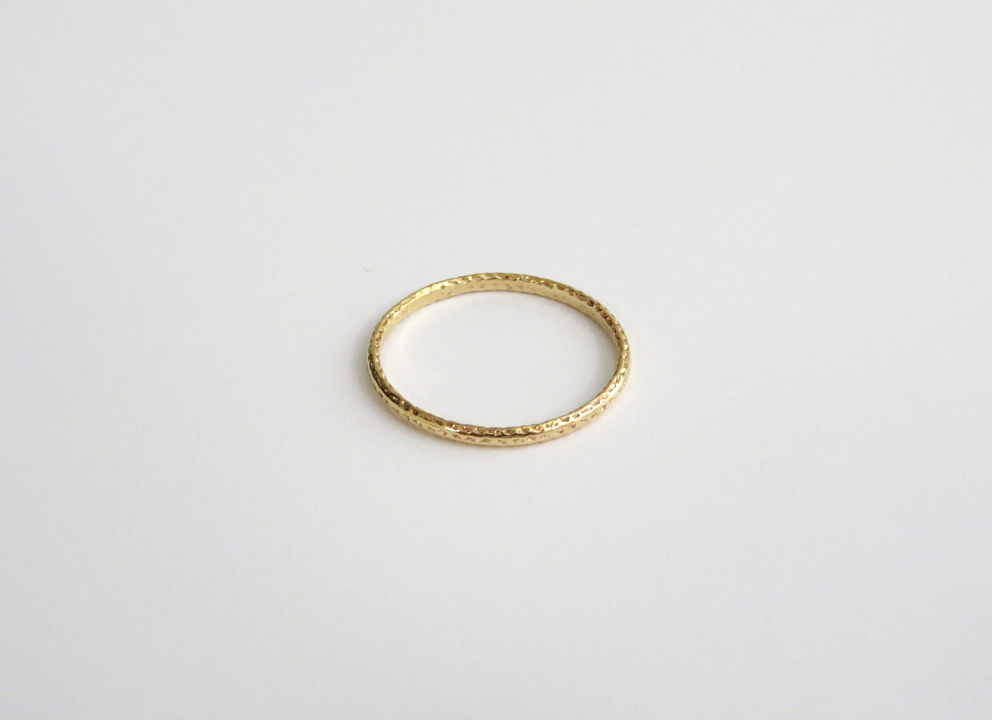 14k Gold Filled 1.5mm Half Round Sparkle Ring