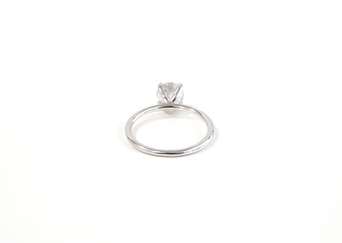 14k Gold 1.00ct Round Moissanite Engagement Ring