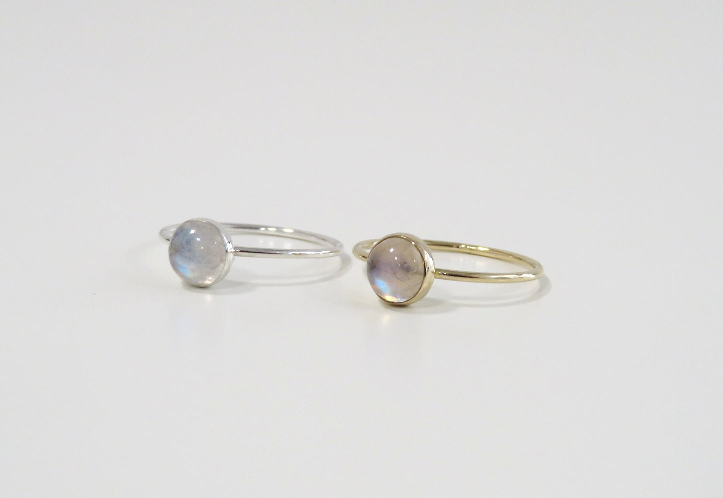 .925 Sterling Silver 6mm Round Rainbow Moonstone Ring