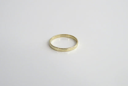 14k Yellow Gold 2.2mm Hammered Ring