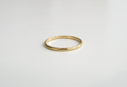 14k Gold Filled 1.5mm Half Round Sparkle Ring