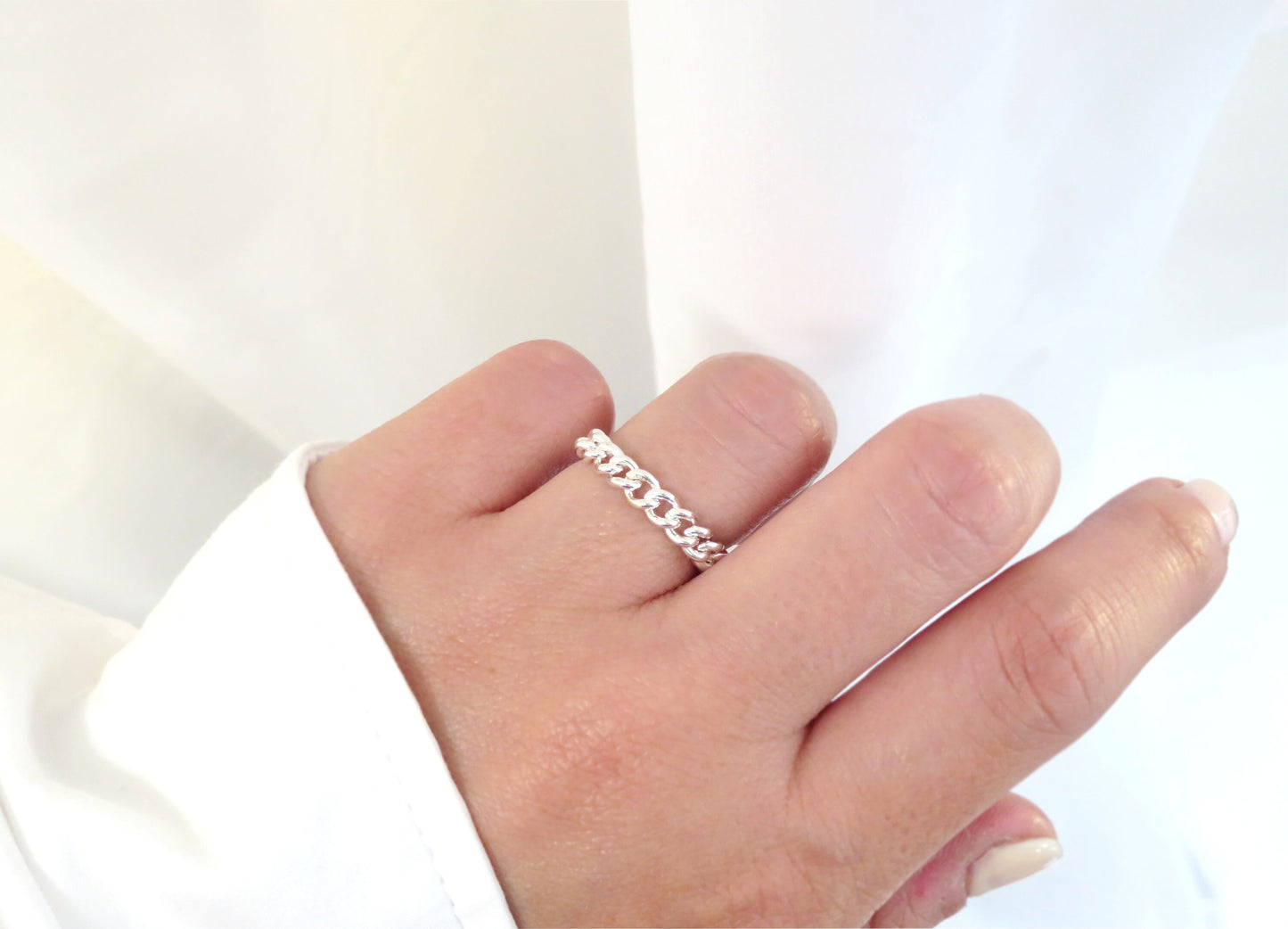 .925 Sterling Silver 4mm Curb Chain Ring